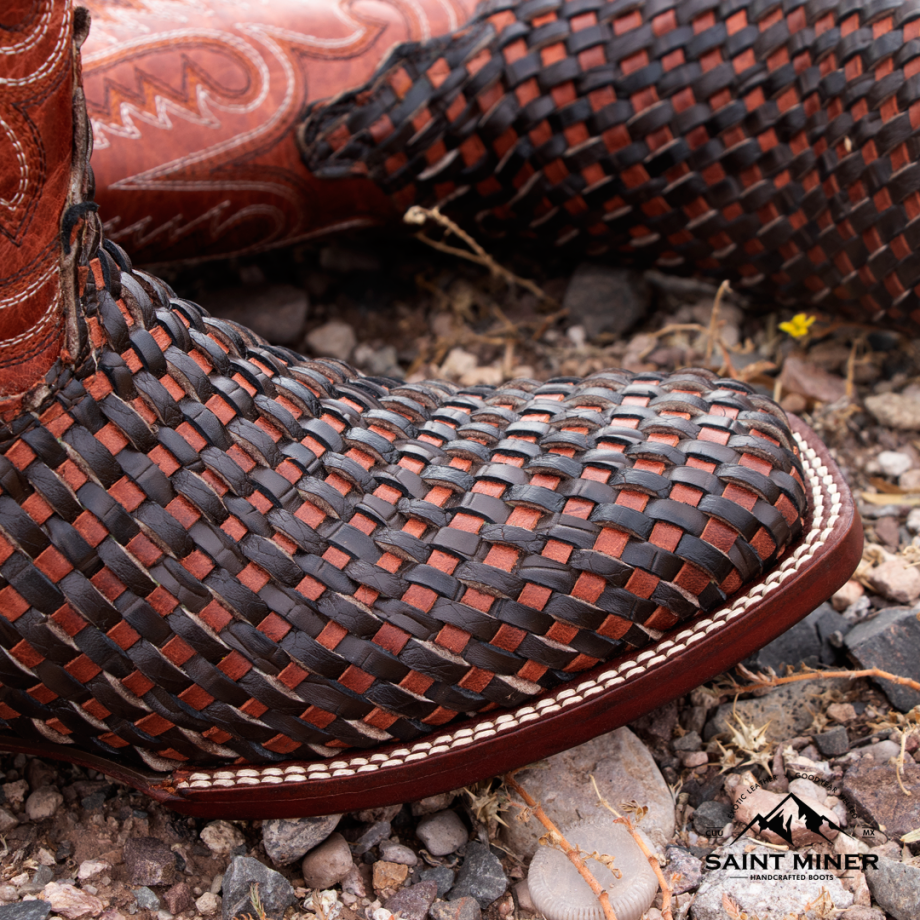 Botas tejidas black cherry con cinto de REGALO! - Image 2