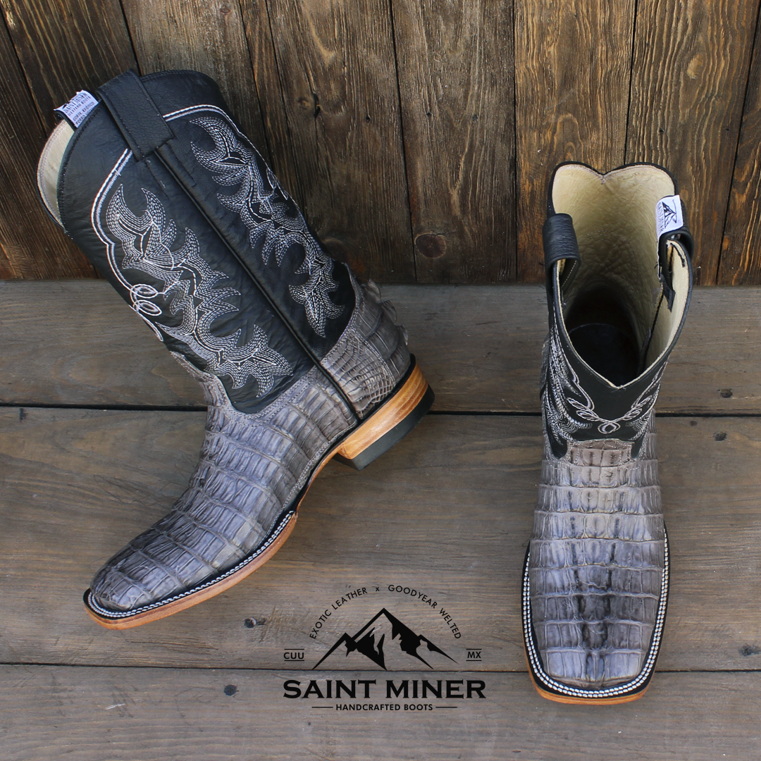 Botas cola de caiman color gris con cinto de REGALO!